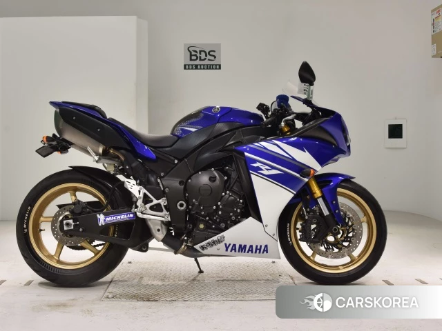Проданный Yamaha YZF-R1 2010 из Японии