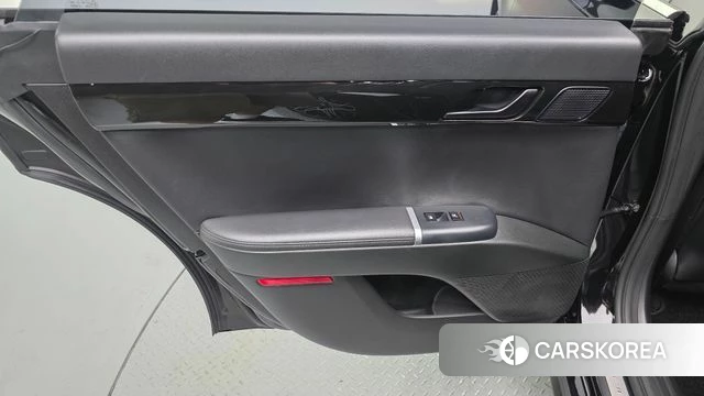 Hyundai Grandeur (GN7) id 4848185 из Кореи 17