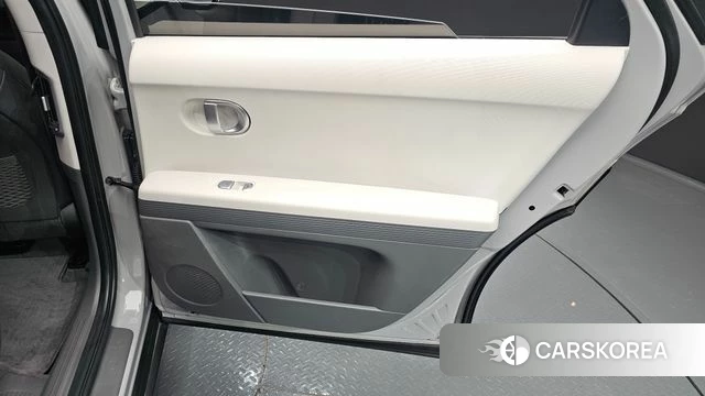 Hyundai Ionic 5 id 4488134 из Кореи 17