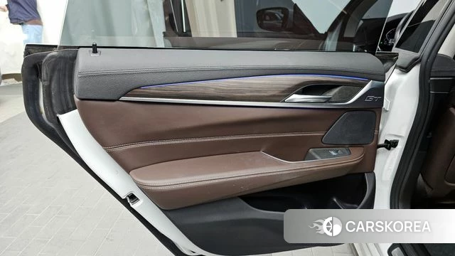 BMW 6 Series GT (G32) id 4389887 из Кореи 17
