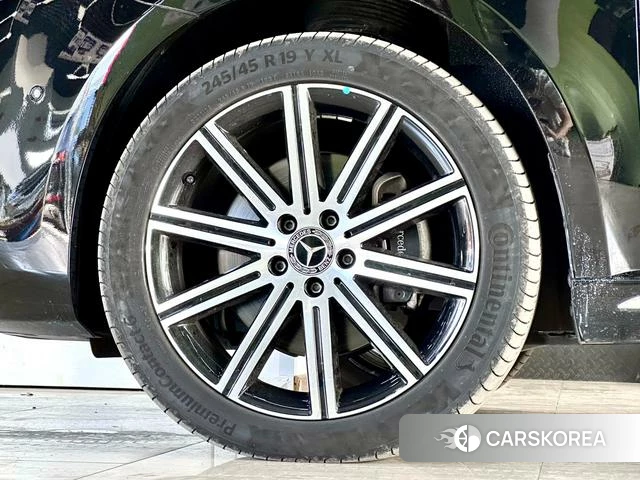 Mercedes-Benz V-class id 4271278 из Китая 17