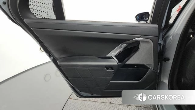 BMW 7 Series (G70) id 4768203 из Кореи 17