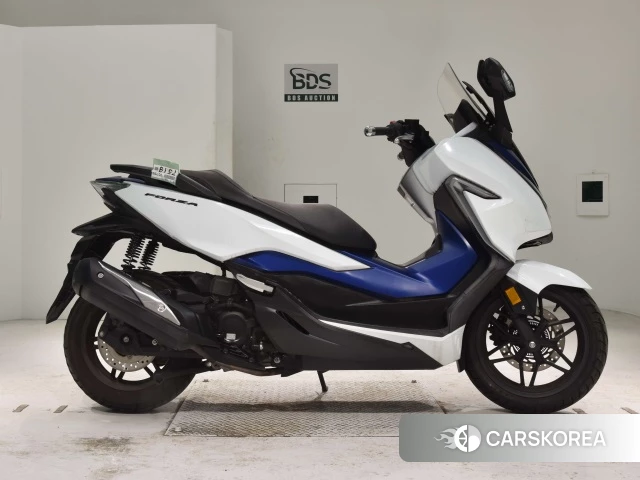 Проданный Honda FORZA 2018 из Японии