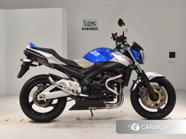 Проданный Suzuki GSR400 ABS 2014 из Японии