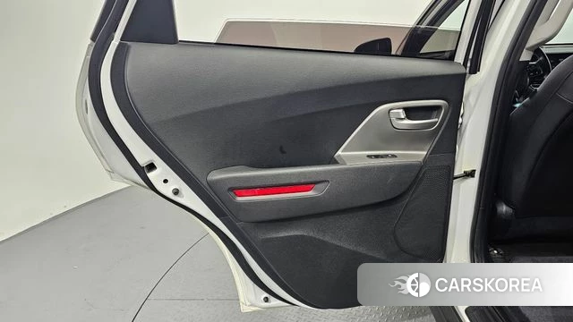Kia Niro Plus id 4267432 из Кореи 17