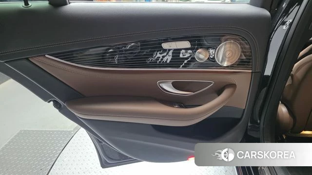 Mercedes-Benz E-Class W213 id 4416133 из Кореи 17