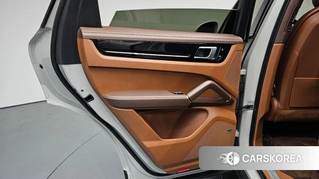 Porsche Cayenne (PO536) id 4693204 из Кореи 17