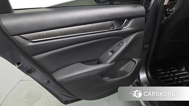 Honda Accord 10th Generation id 4722504 из Кореи 17