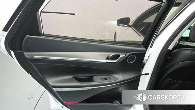 Hyundai The New Grandeur IG Hybrid id 4445483 из Кореи 17
