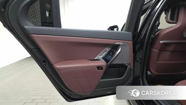 BMW 7 Series (G70) id 4400275 из Кореи 17