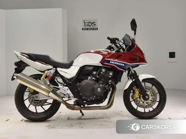Проданный Honda CB400SF BOLDOR 2014 из Японии, фото 2