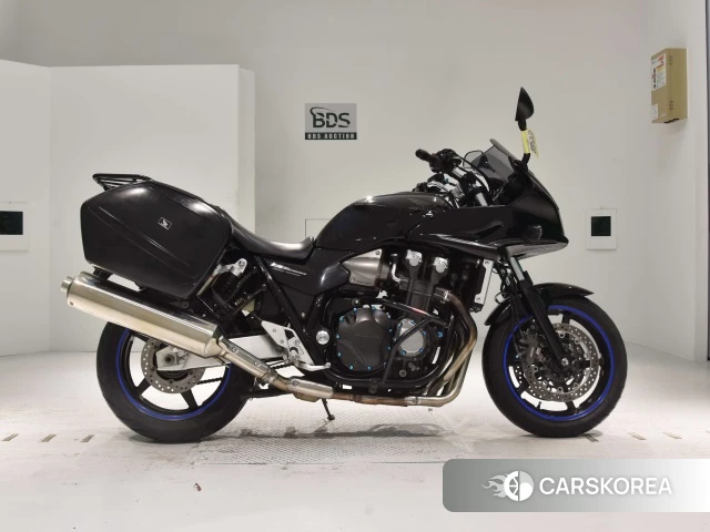 Проданный Honda CB1300ST 2010 из Японии