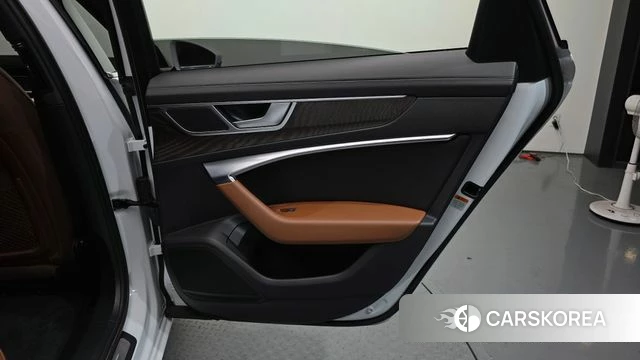 Audi A6 (C8) id 4423811 из Кореи 17