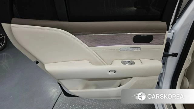 Genesis G90 (RS4) id 4735220 из Кореи 17