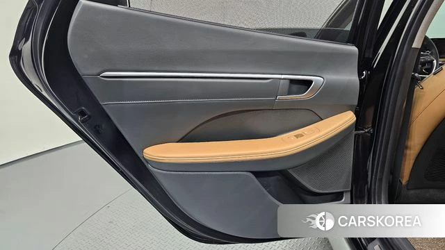 Hyundai Sonata (DN8) id 4562773 из Кореи 17