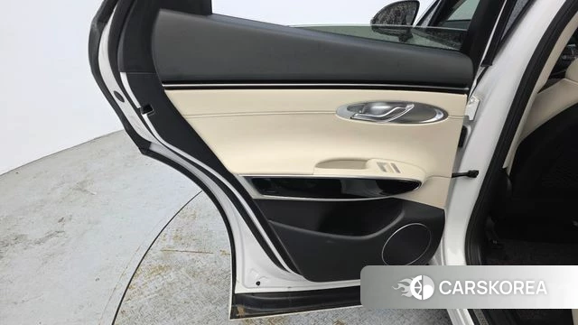 Genesis GV70 id 4349544 из Кореи 17