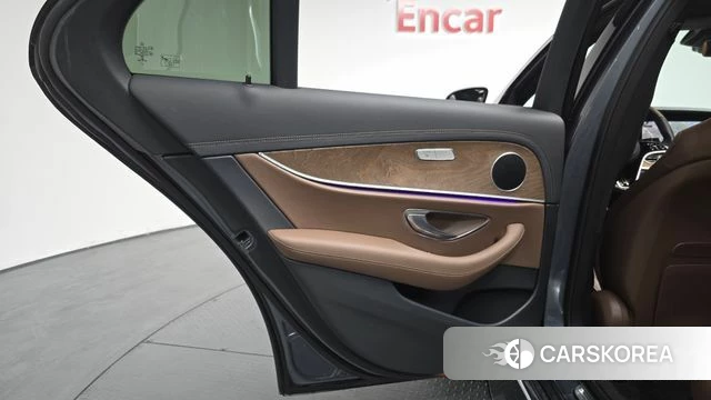 Mercedes-Benz E-Class W213 id 4224554 из Кореи 17