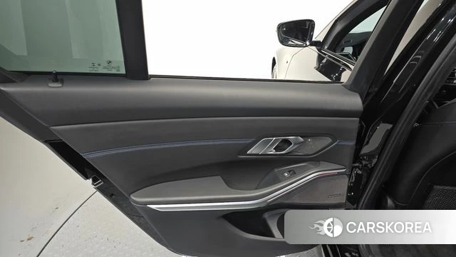 BMW 3 Series (G20) id 4667336 из Кореи 17