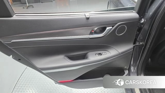 Hyundai Grandeur IG id 4225765 из Кореи 17