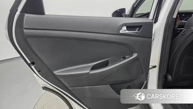 Hyundai All New Tucson id 4448351 из Кореи 17