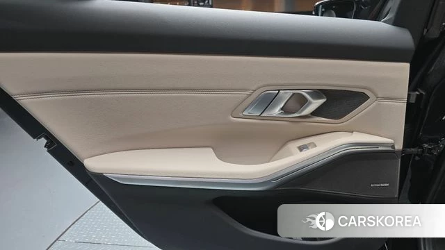 BMW 3 Series (G20) id 4554495 из Кореи 17