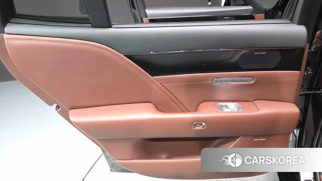 Genesis G90 (RS4) id 4613782 из Кореи 17