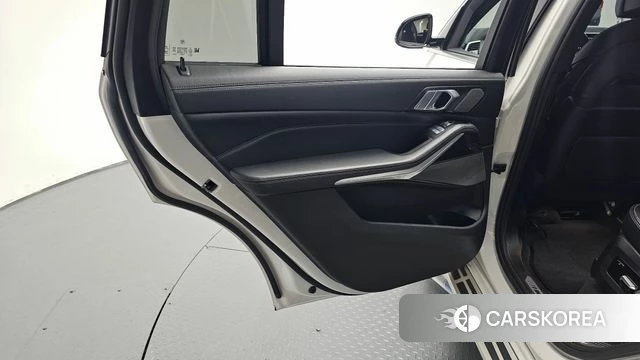 BMW X7 (G07) id 4396526 из Кореи 17