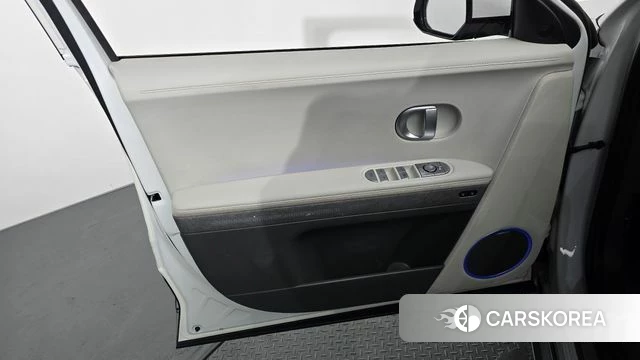 Hyundai Ionic 5 id 4618389 из Кореи 17