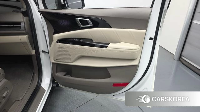 Kia Carnival 4th generation id 4646590 из Кореи 17