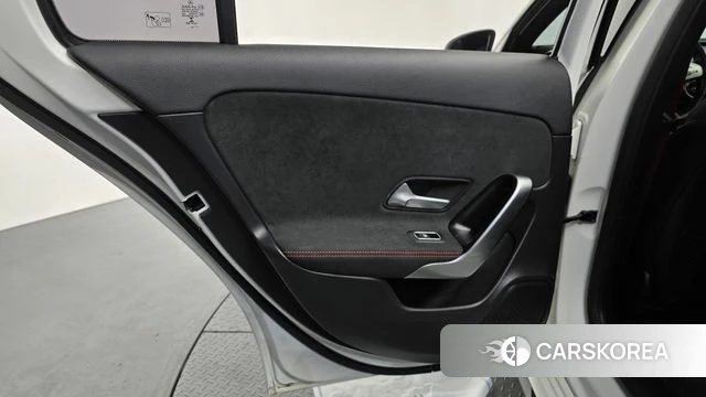 Mercedes-Benz A-Class W177 id 4458565 из Кореи 17