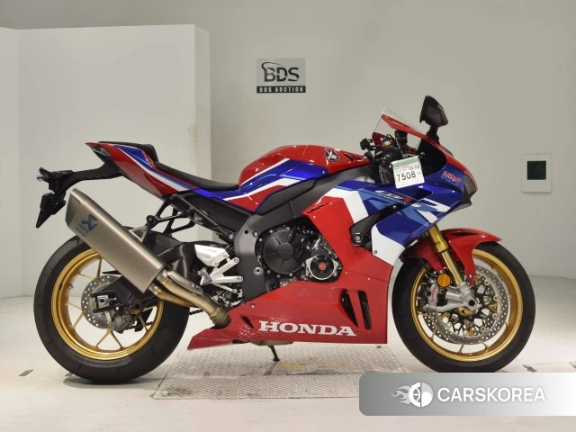 Проданный Honda CBR1000RR-R FIREBLADE SP 2022 из Японии
