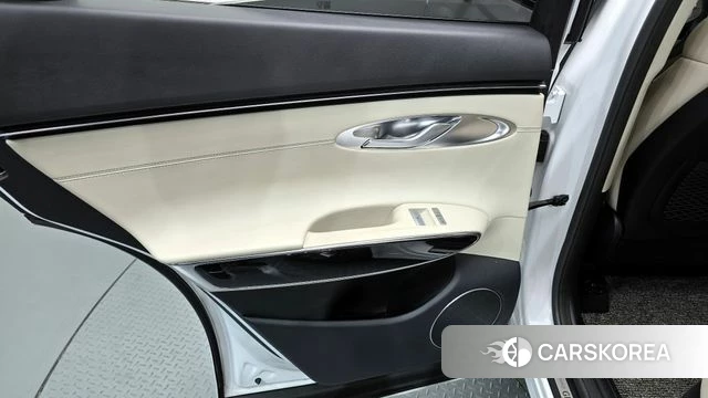 Genesis GV70 id 4383493 из Кореи 17