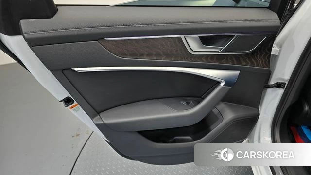 Audi A6 (C8) id 4224330 из Кореи 17