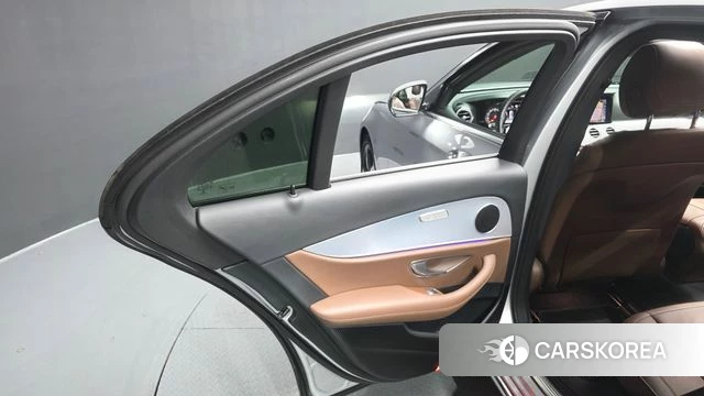Mercedes-Benz E-Class W213 id 4727565 из Кореи 17