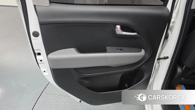 Kia The New Kia Ray id 4691078 из Кореи 17