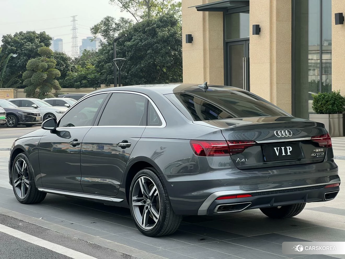 Audi A4L id 4493044 из Китая 17