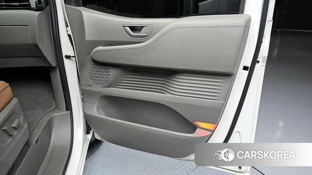 Hyundai Staria id 4383009 из Кореи 17