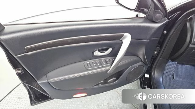 Renault Korea (Samsung) SM7 Nova id 4849623 из Кореи 17