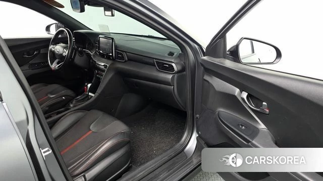 Hyundai Veloster (JS) id 4225578 из Кореи 17