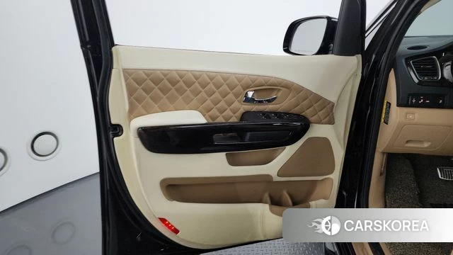 Kia The New Carnival id 4551176 из Кореи 17