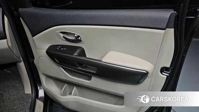 Kia The New Carnival id 4285999 из Кореи 17