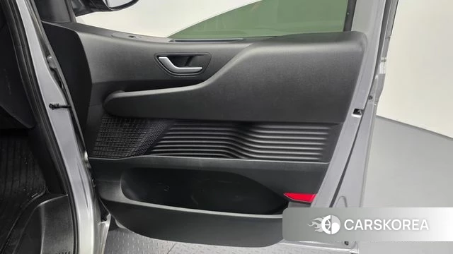 Hyundai Staria id 4922449 из Кореи 17