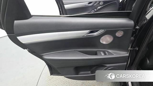 Genesis Electrified G80 (RG3) id 4740902 из Кореи 17