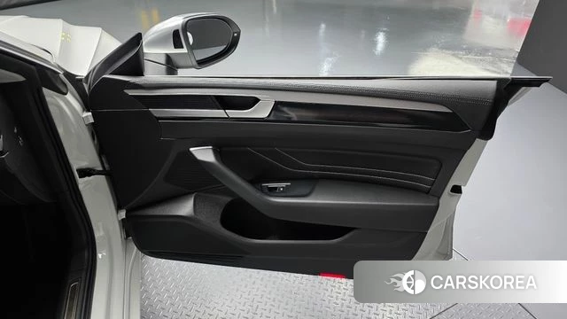 Volkswagen Arteon id 4835375 из Кореи 17