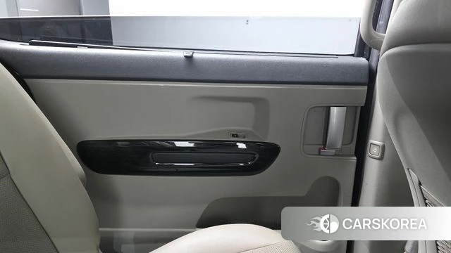 Kia The New Carnival id 4742222 из Кореи 17