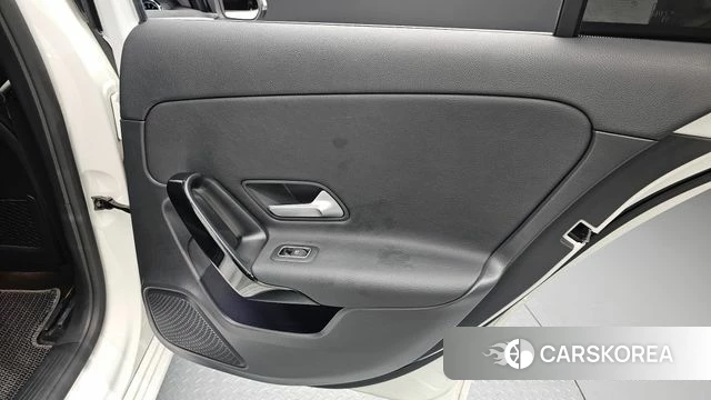 Mercedes-Benz A-Class W177 id 4595024 из Кореи 17