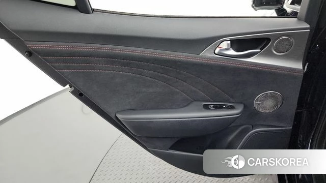 Kia Stinger Meister id 4899270 из Кореи 17