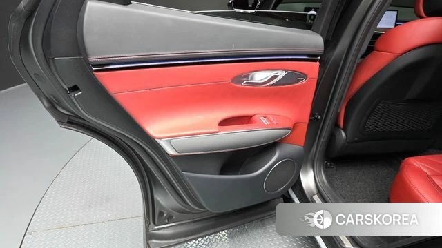Genesis GV70 id 4617815 из Кореи 17