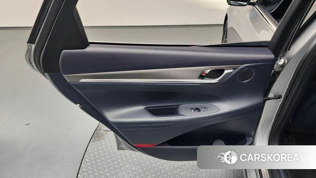 Hyundai The New Grandeur IG id 4632532 из Кореи 17