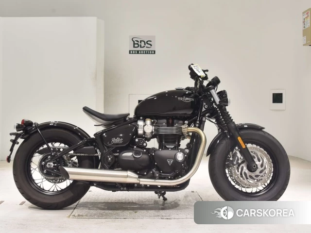 Проданный Triumph BONNEVILLE BOBBER 2022 из Японии